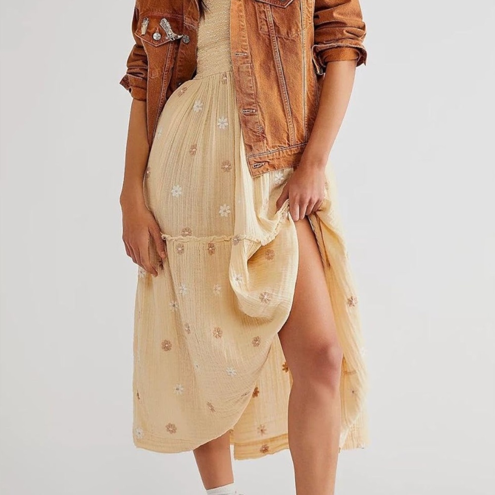 Dahlia Free People Embroidered Smocked Cream Maxi Dress